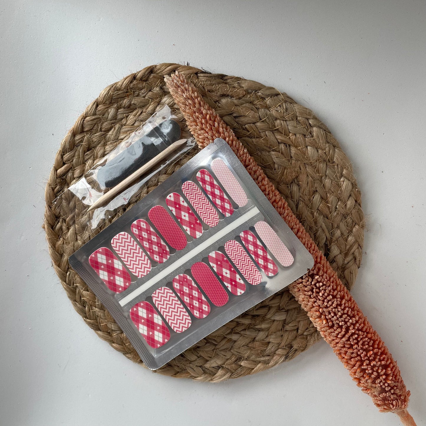 NailWrapz | Lovely Red Nailwrap