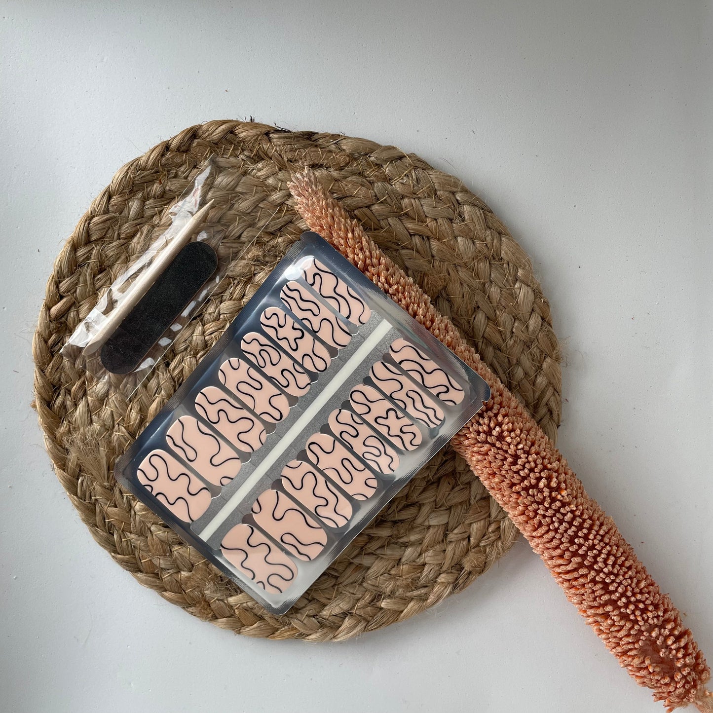 NailWrapz | Nude Art Nailwrap