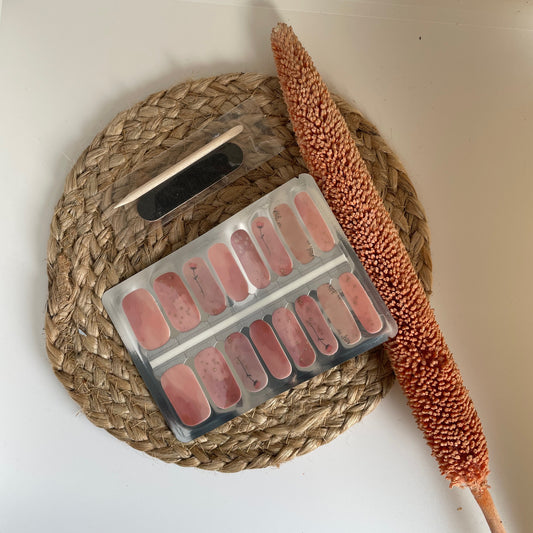 NailWrapz | Rosy Elegance