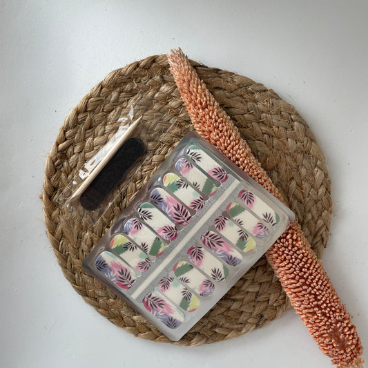 NailWrapz | Colourful Leaves Nailwrap