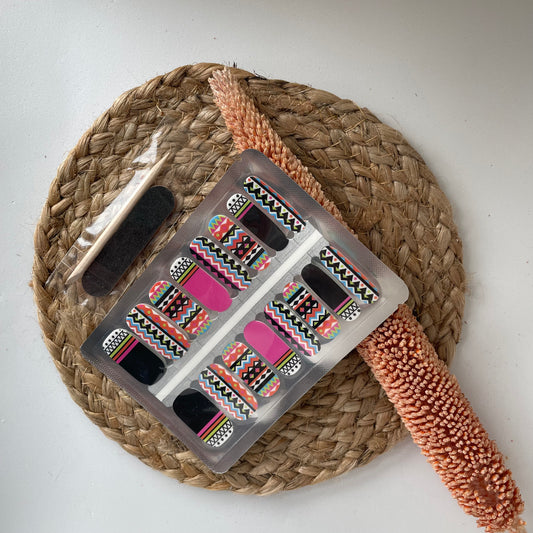 NailWrapz | Colourful Waves Nailwrap