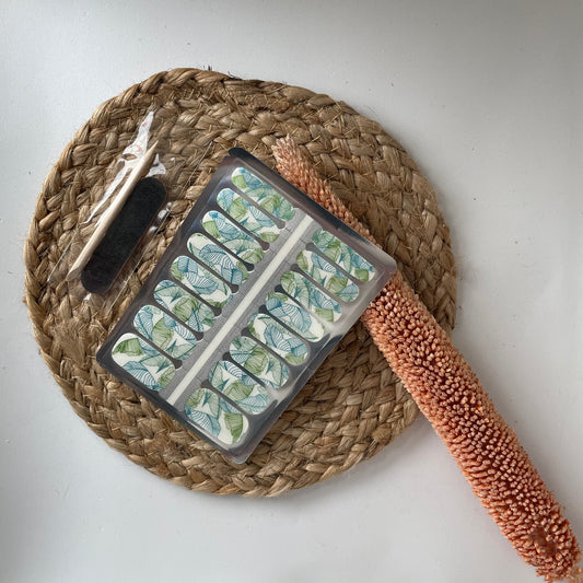 NailWrapz | See Through Leaves Nailwrap